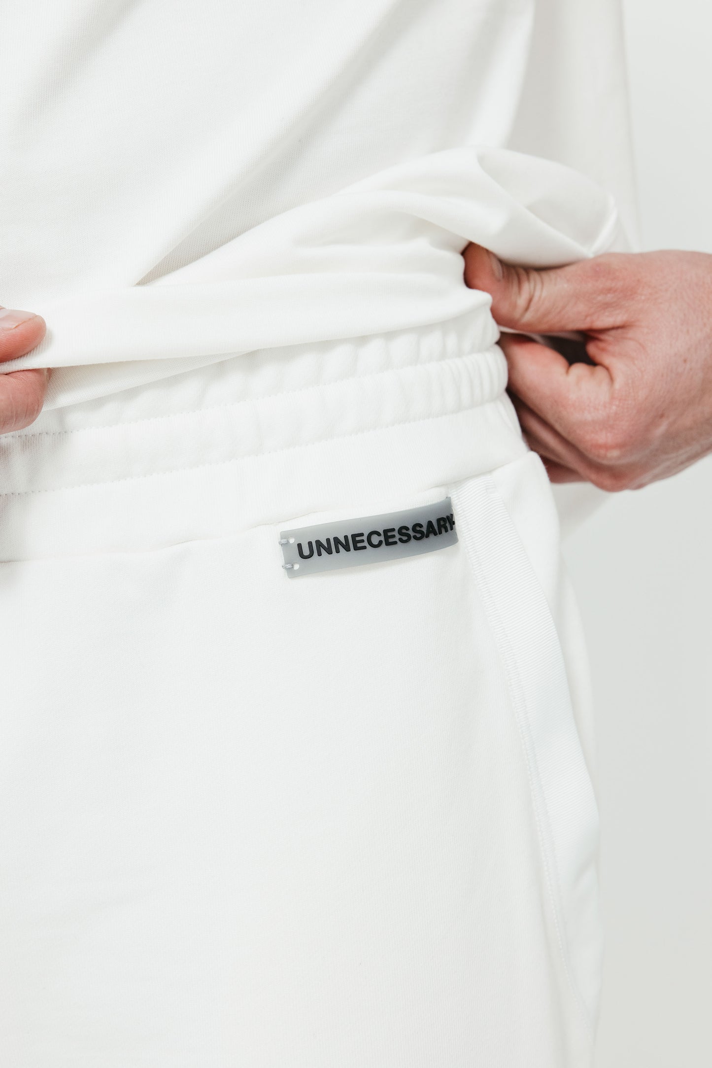 UNNECESSARY Straight-Leg Sweatpant | Bone White