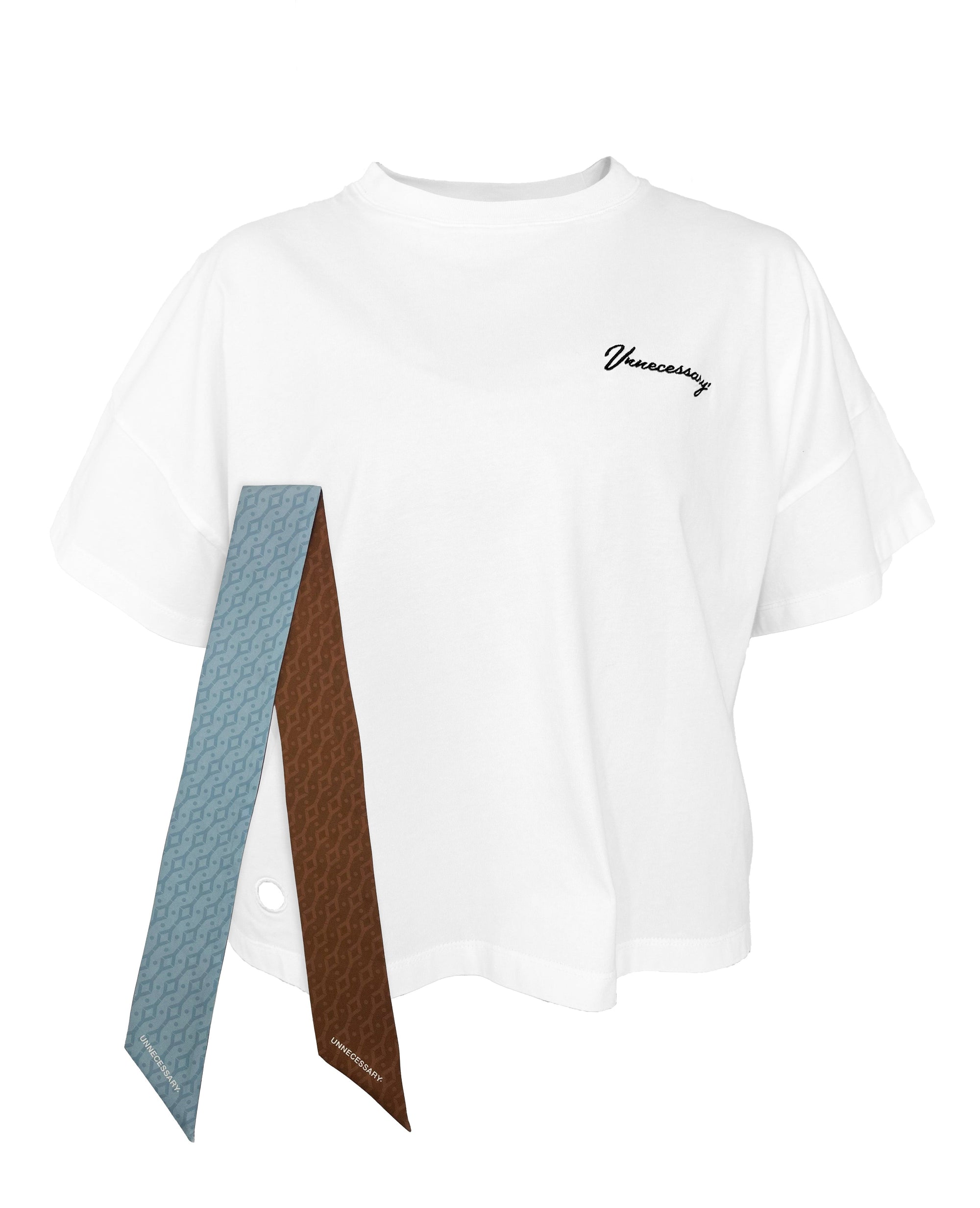 WHITE BOX CUT T-SHIRT + TWILLY